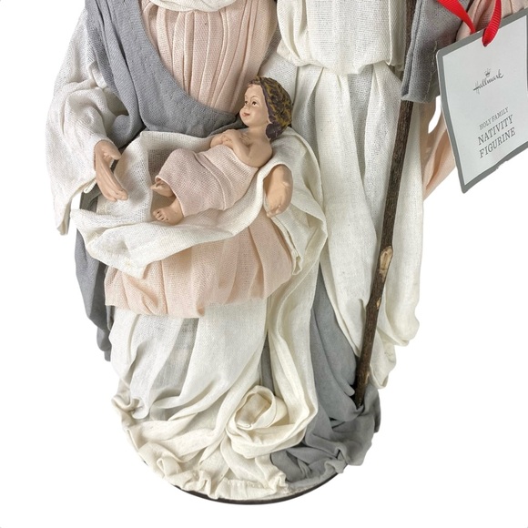 Hallmark Holy Family Nativity Figures Fabric Jesus Mary Joseph - Picture 5 of 12
